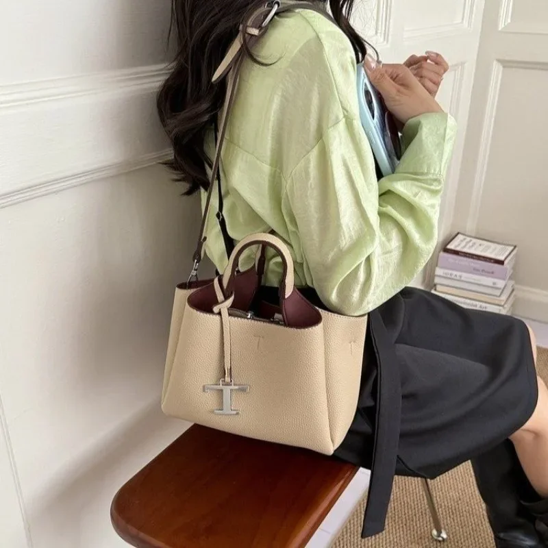 Borsa tote premium da donna, b - Women'S Bags Jacquemus recensione e prezzo