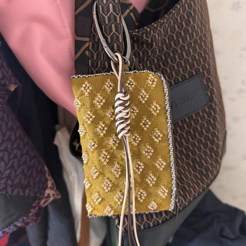 Mini borse con ciondoli per ac - Women Bags Max recensione e prezzo