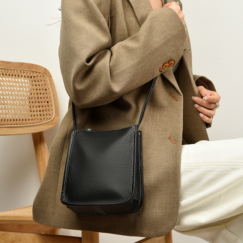 Borsa a Tracolla in Vera Pelle - Women'S Bags Jacquemus recensione e prezzo